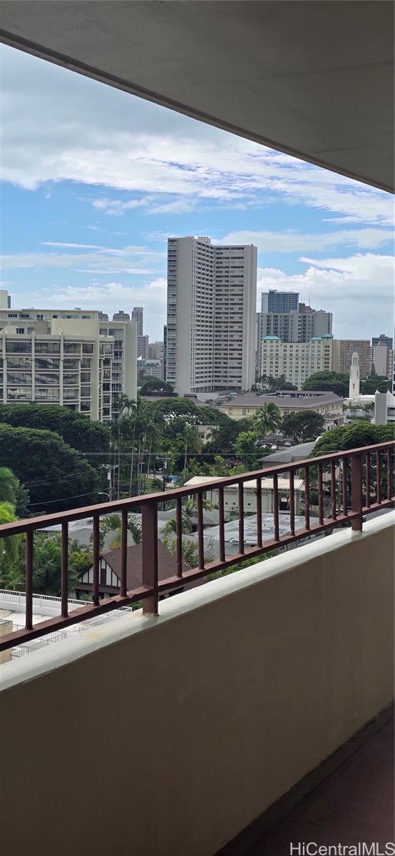 1710 Makiki Street Honolulu - Rental - photo 10 of 13