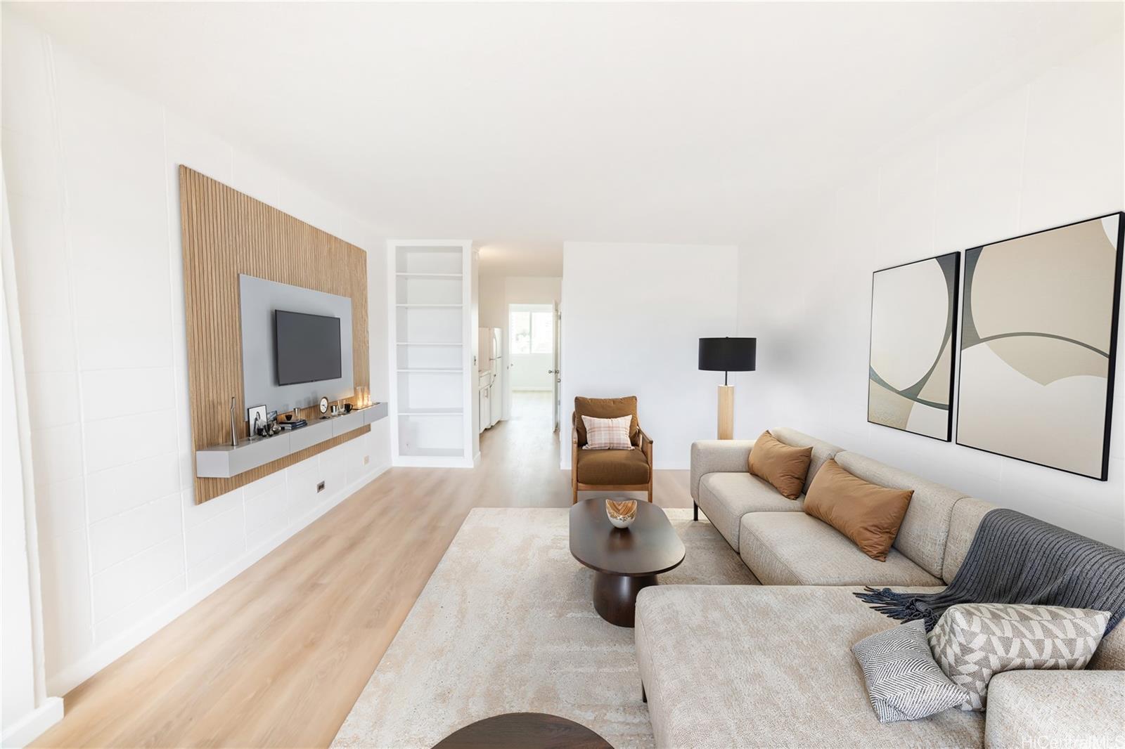 Punahou Hale/Oahuan Tower L condo # 605, Honolulu, Hawaii - photo 3 of 23