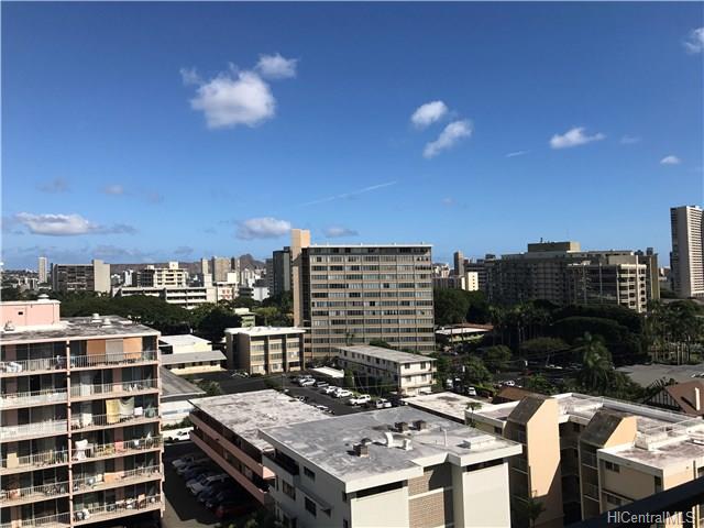 Punahou Hale/Oahuan Tower L condo # 902, Honolulu, Hawaii - photo 2 of 16