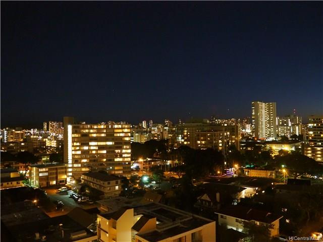 Punahou Hale/Oahuan Tower L condo # PH-5, Honolulu, Hawaii - photo 11 of 13