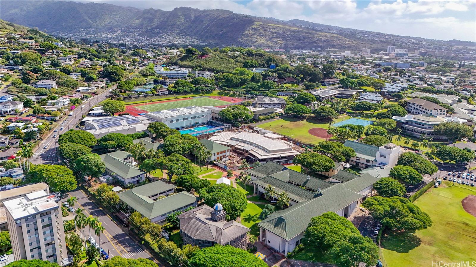 1710 Punahou St Honolulu - Rental - photo 17 of 22