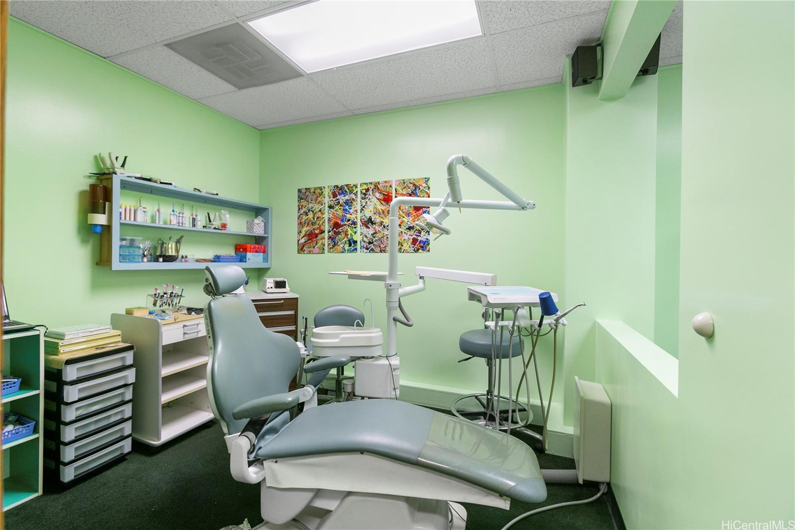 1712 Liliha St Honolulu Oahu commercial real estate photo11 of 25