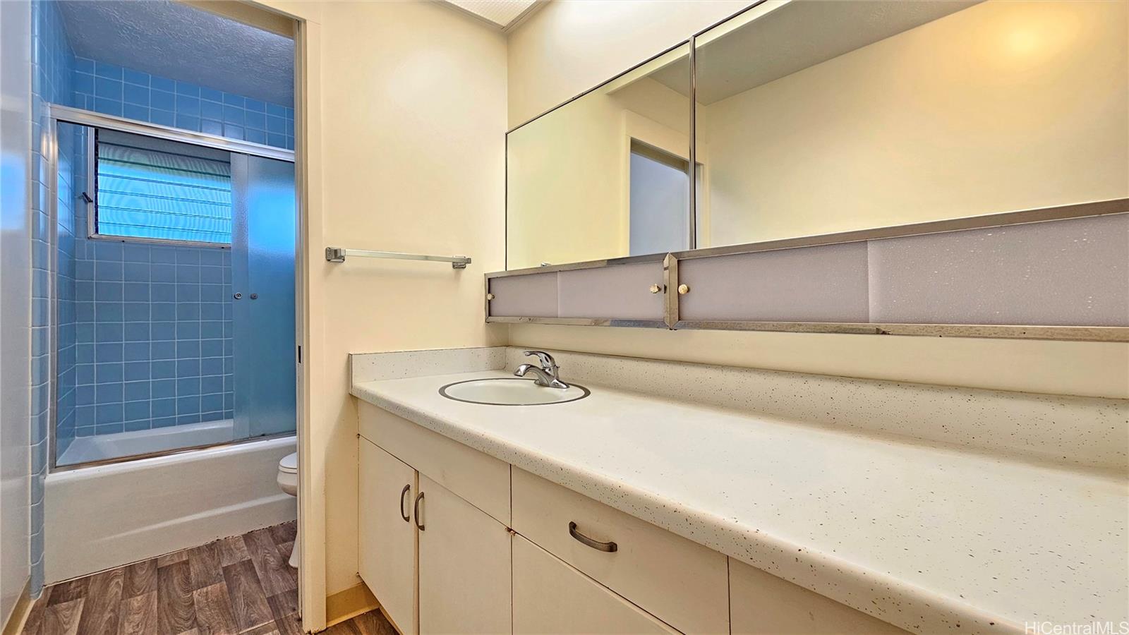 1714 Kumakani Loop Honolulu - Rental - photo 10 of 13