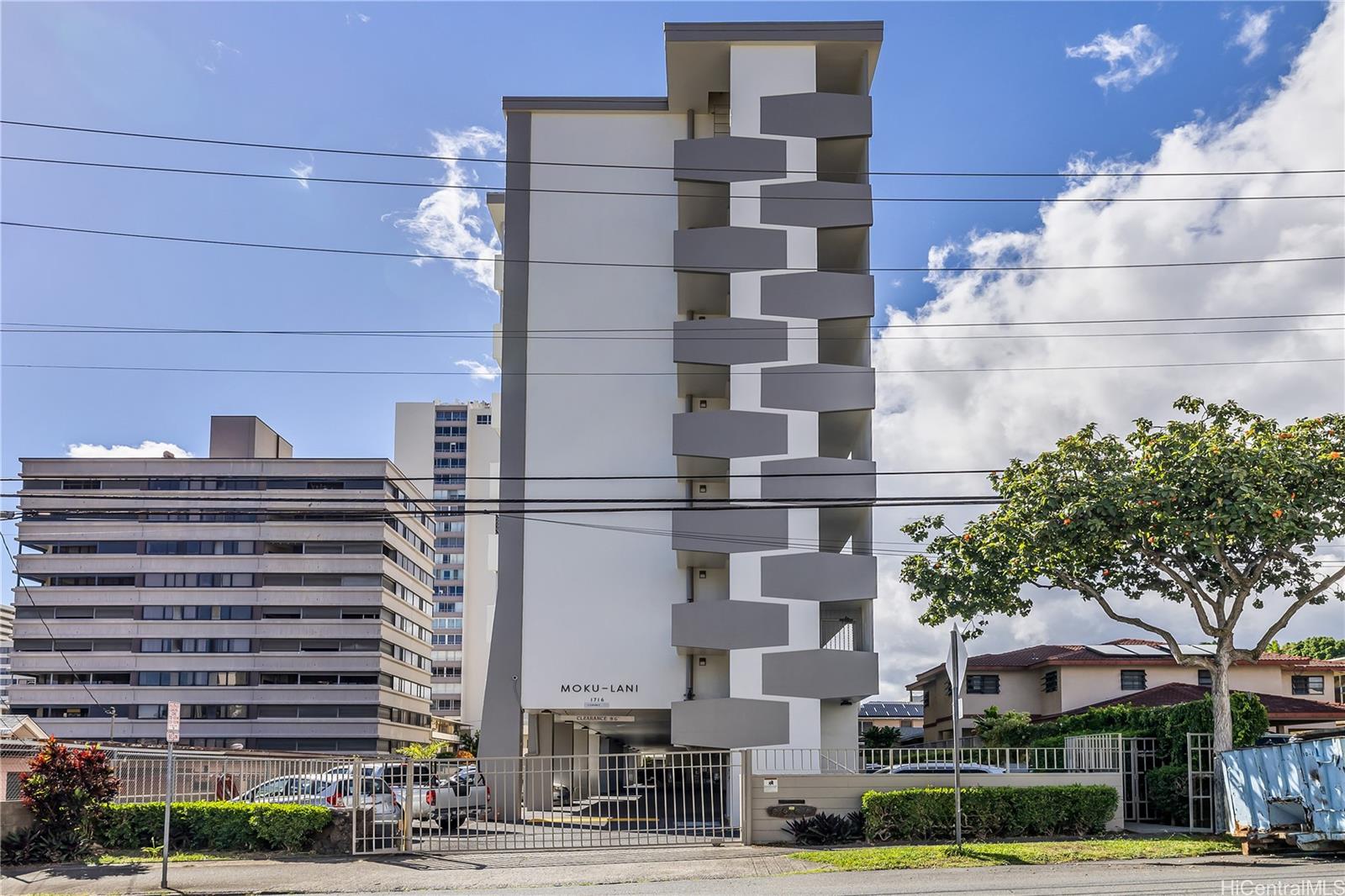 Mokulani Apts condo # 304, Honolulu, Hawaii - photo 12 of 12