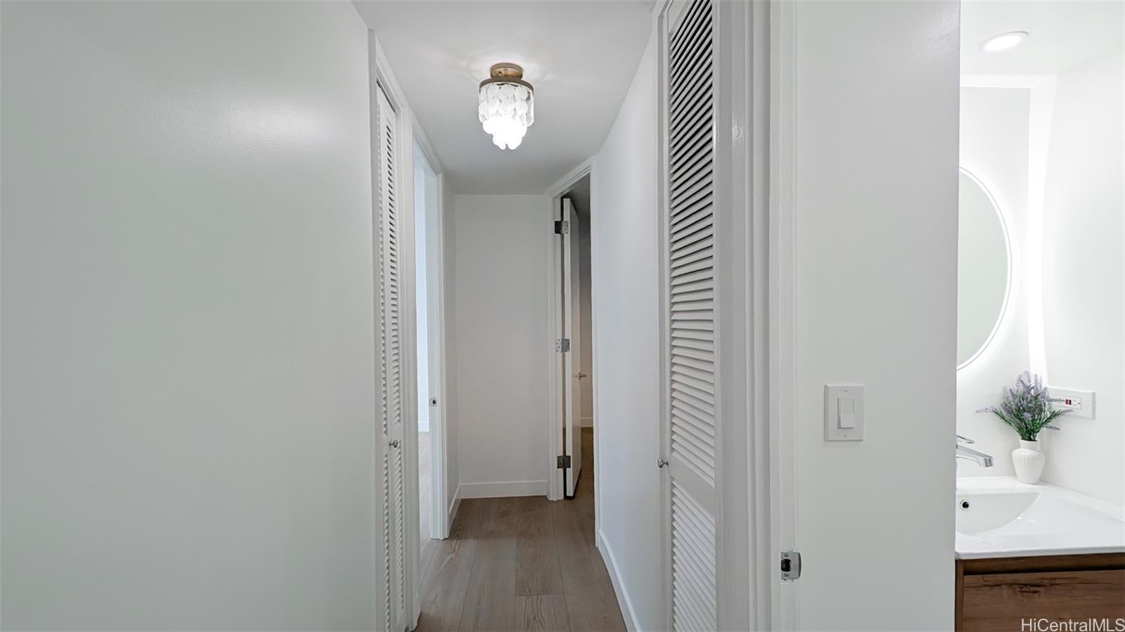 Mokulani Apts condo # 304, Honolulu, Hawaii - photo 13 of 21