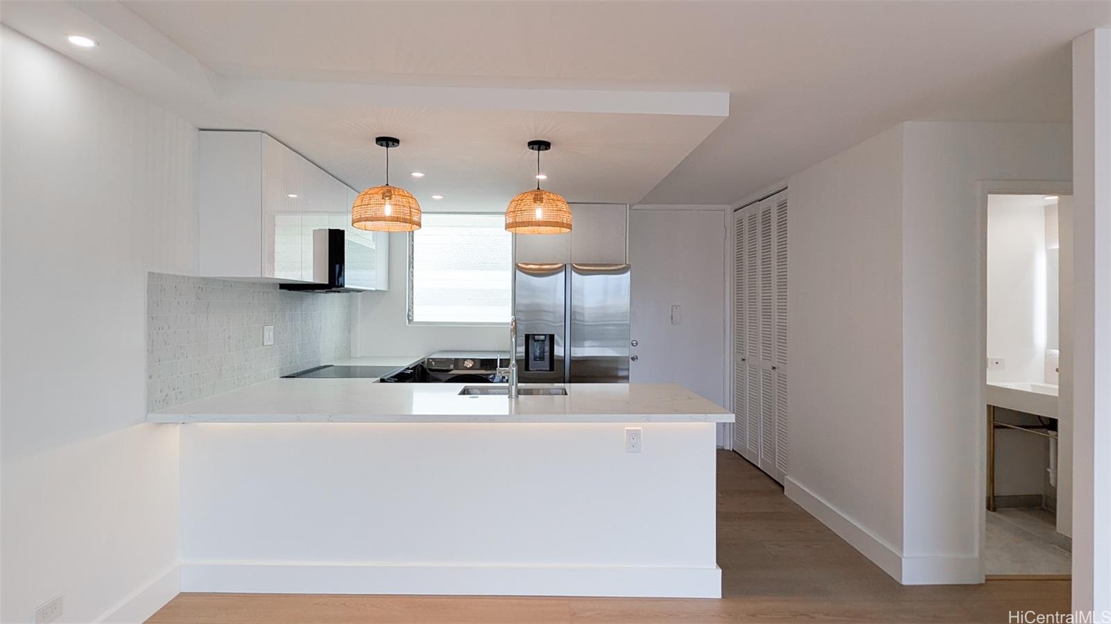 Mokulani Apts condo # 501, Honolulu, Hawaii - photo 14 of 25