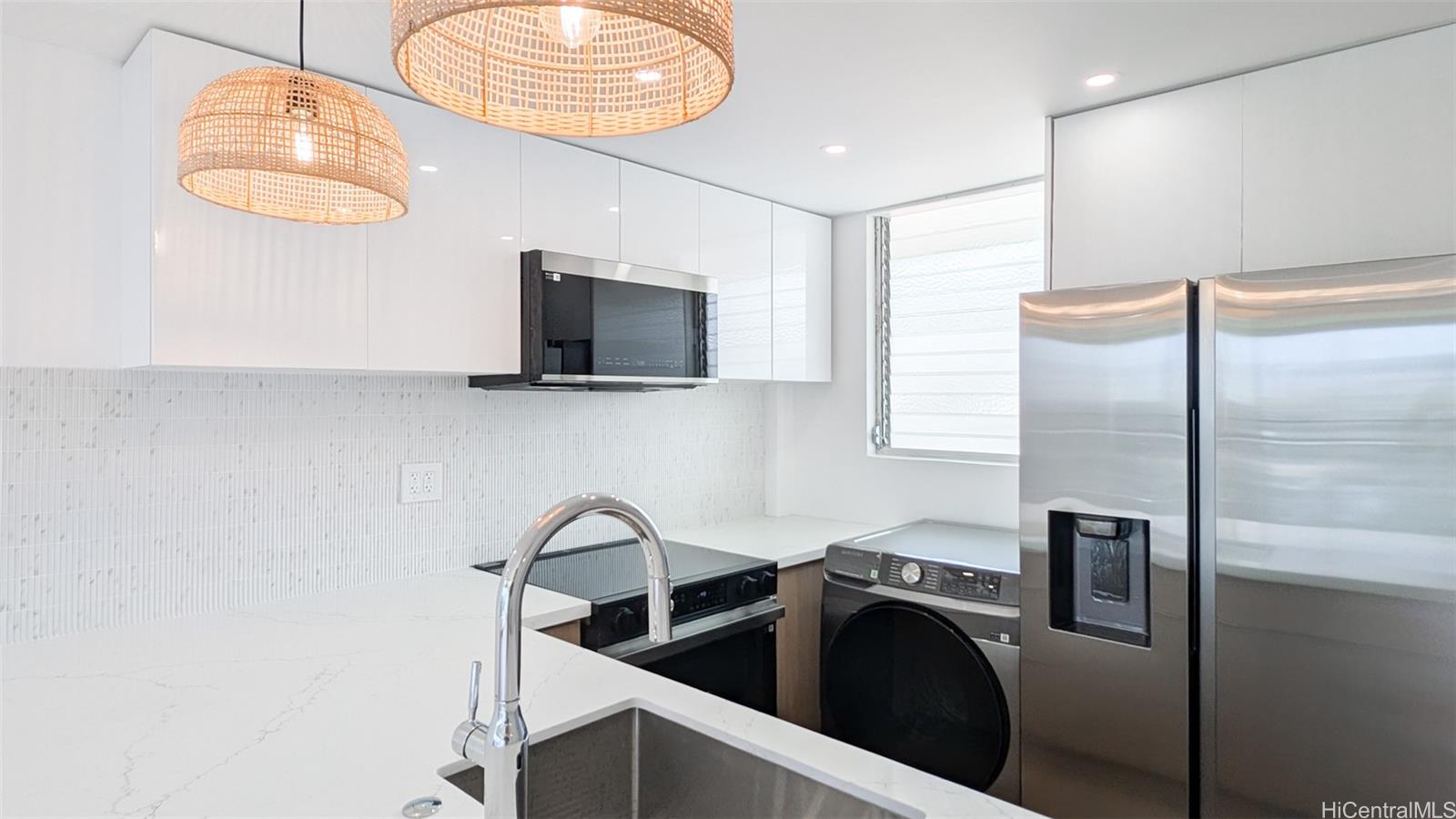 Mokulani Apts condo # 501, Honolulu, Hawaii - photo 16 of 25