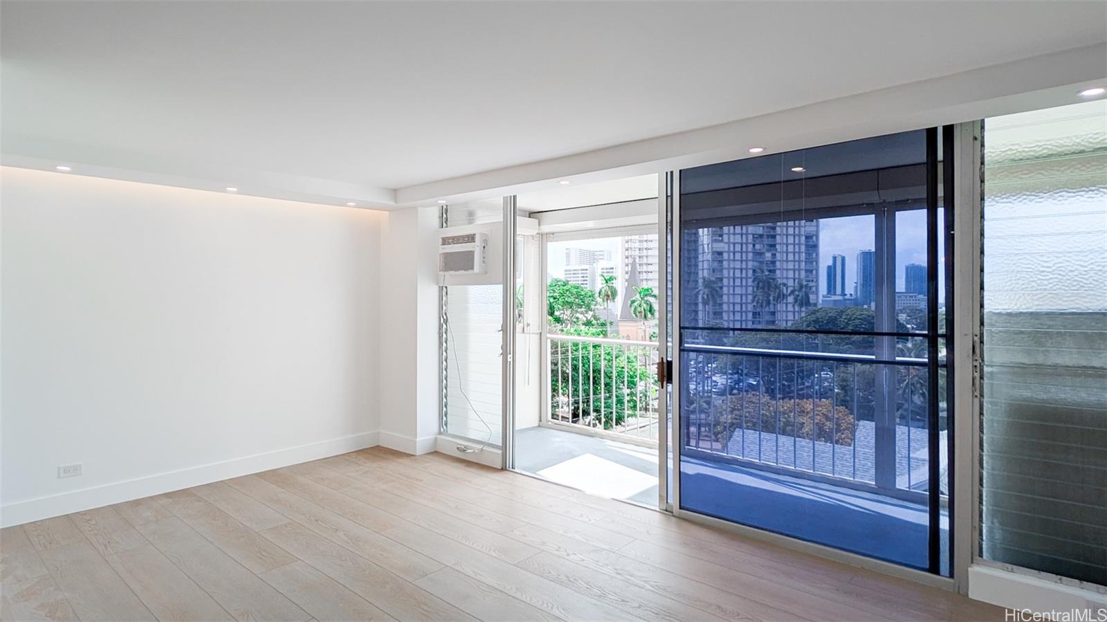 Mokulani Apts condo # 501, Honolulu, Hawaii - photo 17 of 25