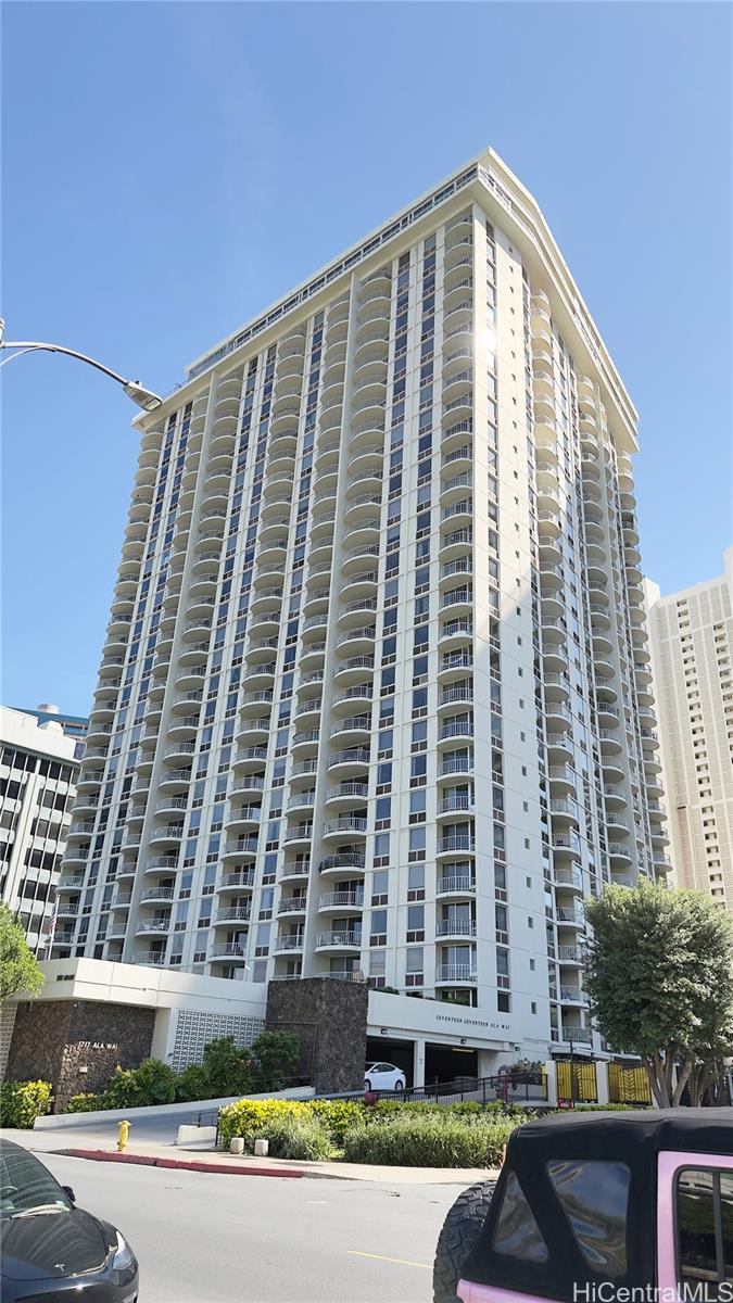 1717 Ala Wai condo # 1003, Honolulu, Hawaii - photo 18 of 25