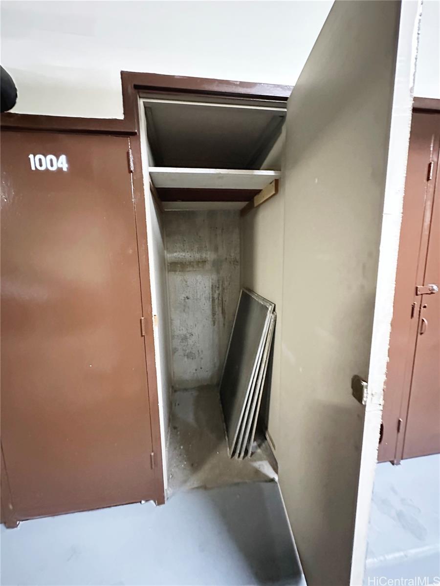 1717 Ala Wai condo # 1003, Honolulu, Hawaii - photo 21 of 25