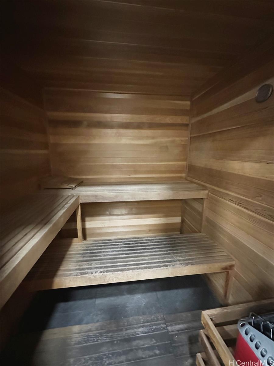 1717 Ala Wai condo # 1003, Honolulu, Hawaii - photo 23 of 25