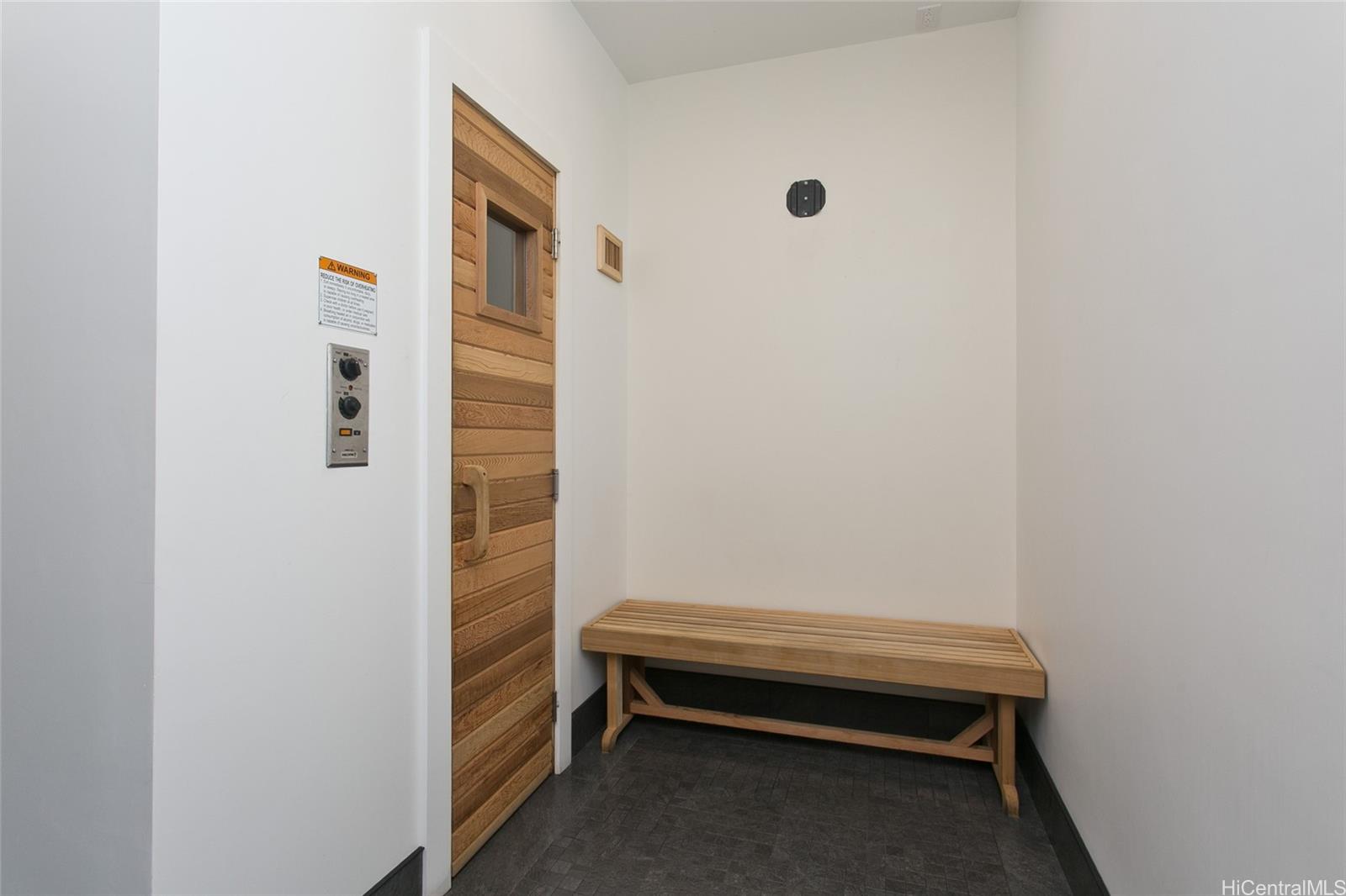 1717 Ala Wai condo # 1104, Honolulu, Hawaii - photo 11 of 12