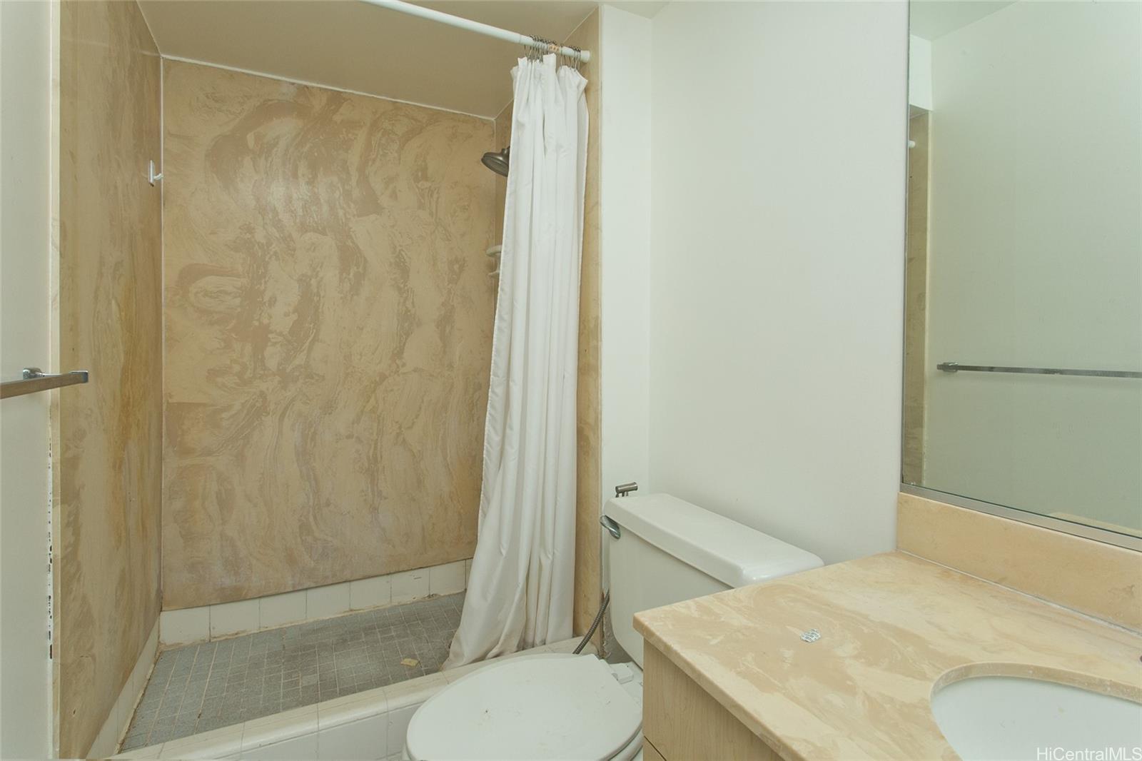 1717 Ala Wai condo # 1104, Honolulu, Hawaii - photo 7 of 12