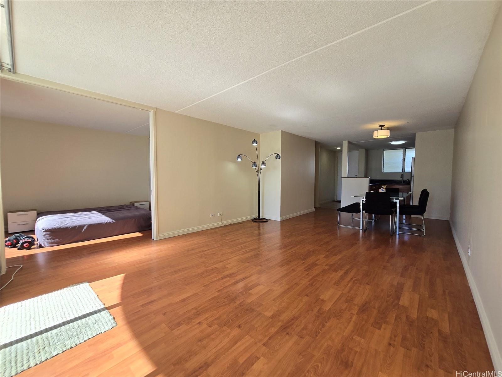 1717 Ala Wai condo # 1308, Honolulu, Hawaii - photo 5 of 21