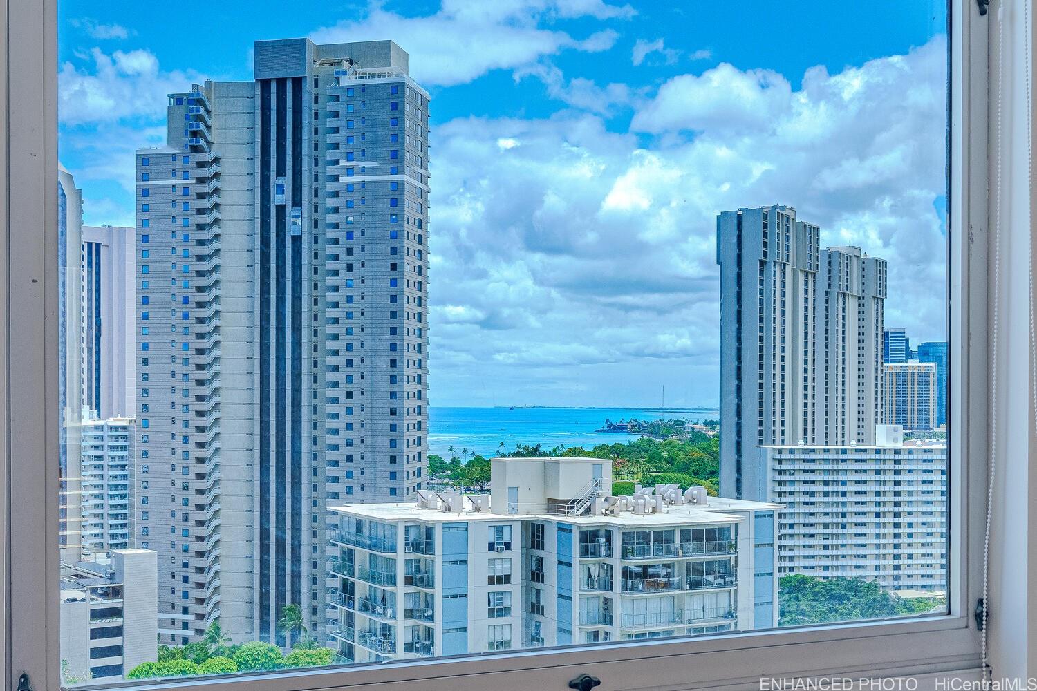 1717 Ala Wai condo # 2010, Honolulu, Hawaii - photo 13 of 23