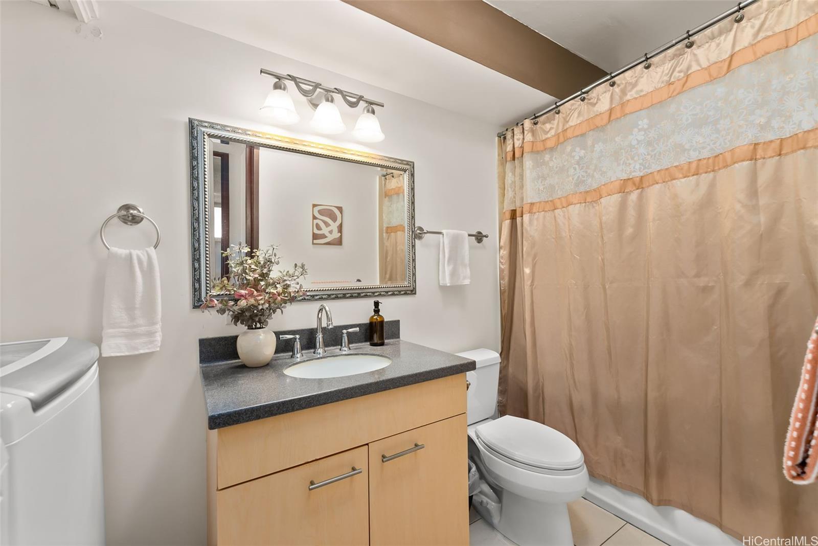 1717 Ala Wai condo # 2310, Honolulu, Hawaii - photo 13 of 23