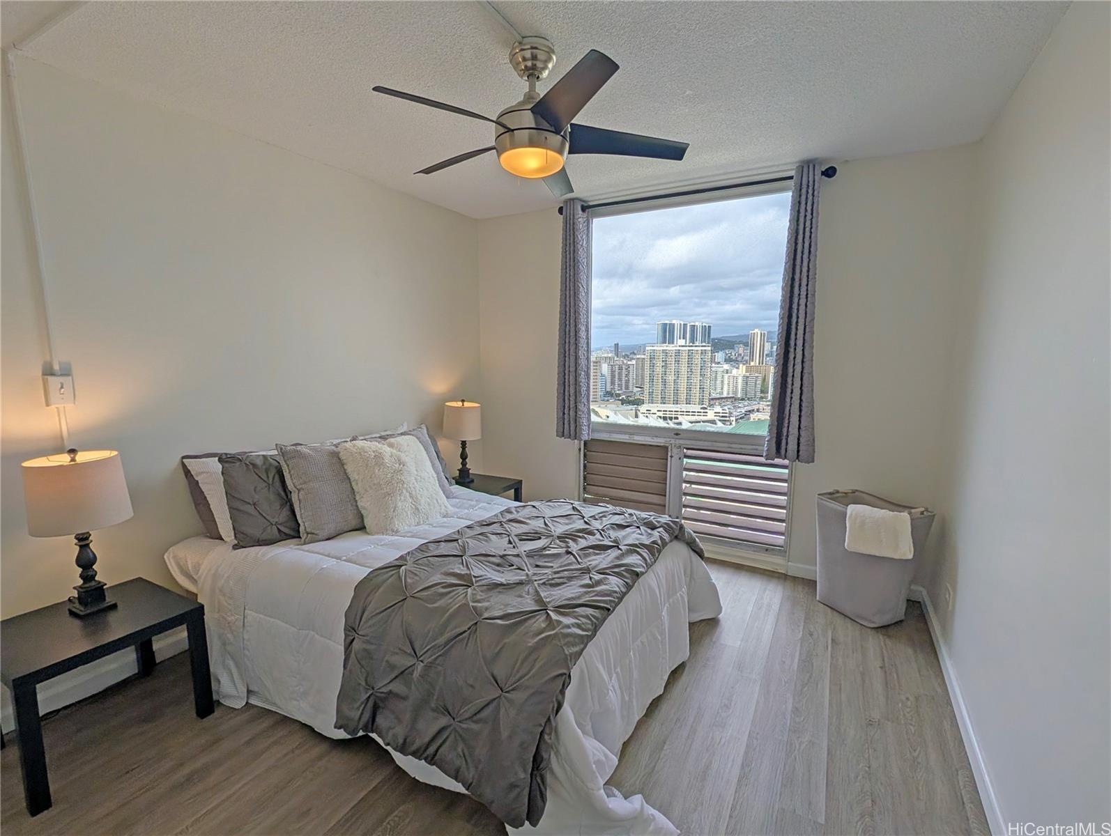 1717 Ala Wai condo # 2606, Honolulu, Hawaii - photo 13 of 23