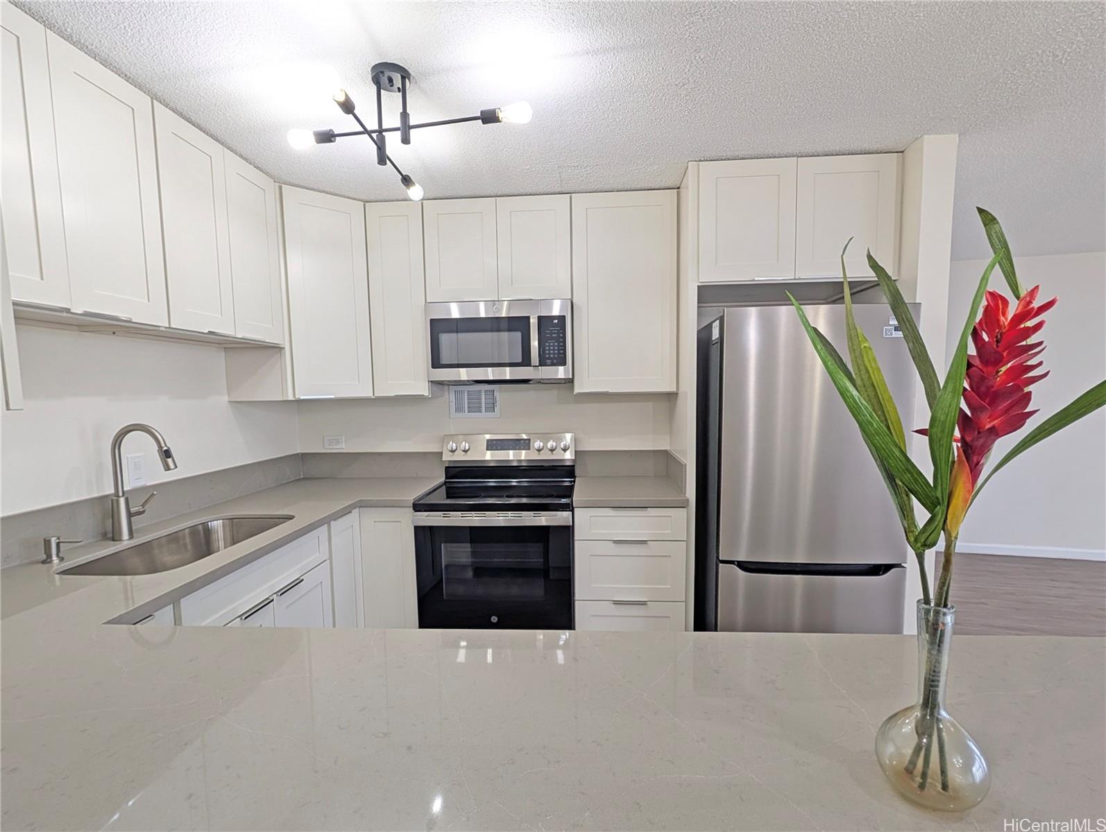 1717 Ala Wai condo # 2606, Honolulu, Hawaii - photo 5 of 23