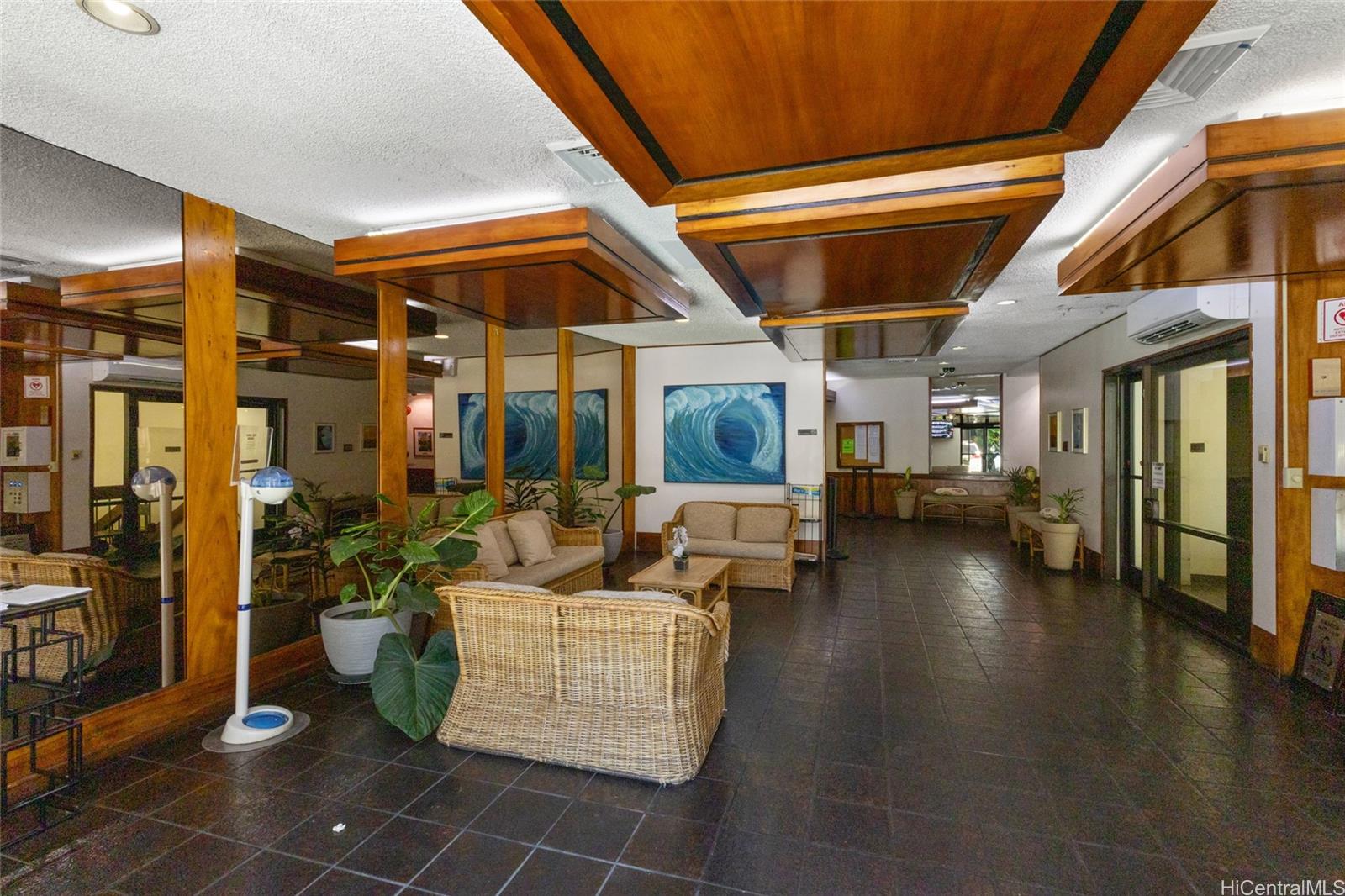 1717 Ala Wai condo # 2907, Honolulu, Hawaii - photo 13 of 19