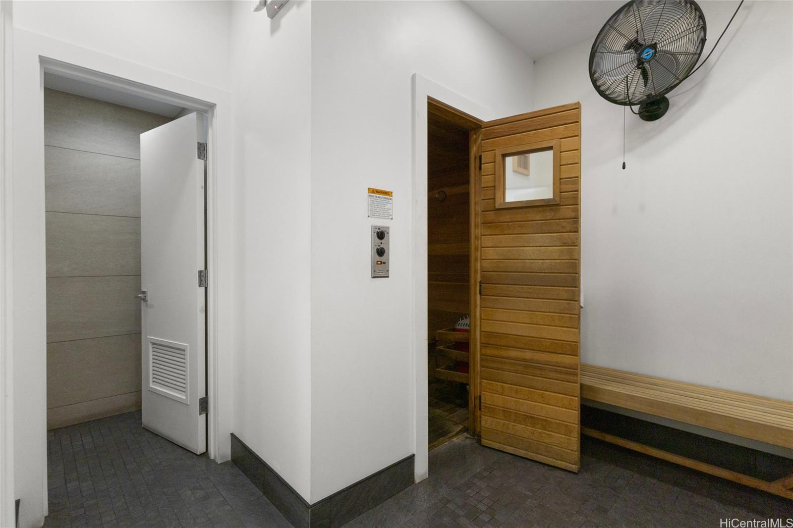 1717 Ala Wai condo # 2907, Honolulu, Hawaii - photo 15 of 19