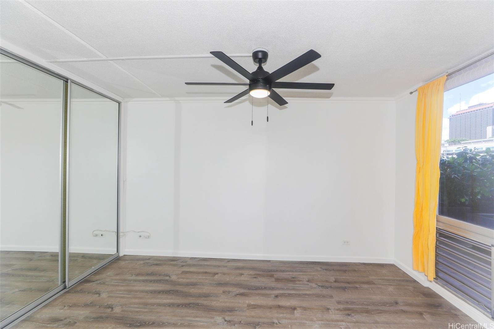 1717 Ala Wai condo # 303, Honolulu, Hawaii - photo 15 of 20