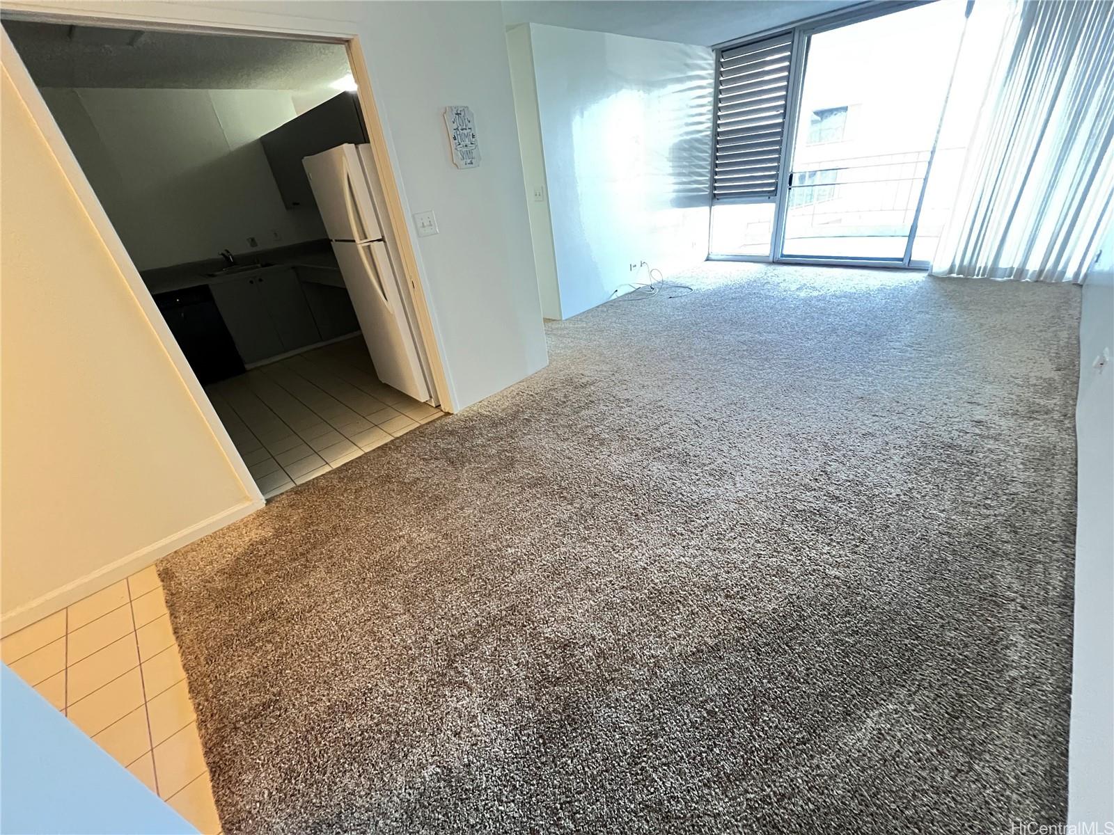 1717 Ala Wai Blvd Honolulu - Rental - photo 6 of 22