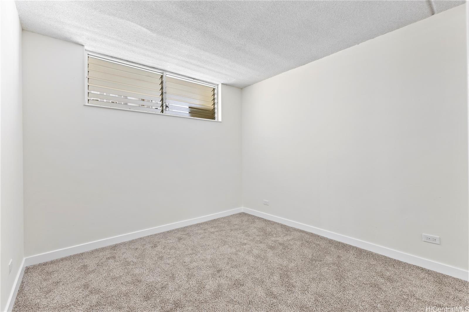 1717 Ala Wai condo # 701, Honolulu, Hawaii - photo 16 of 24