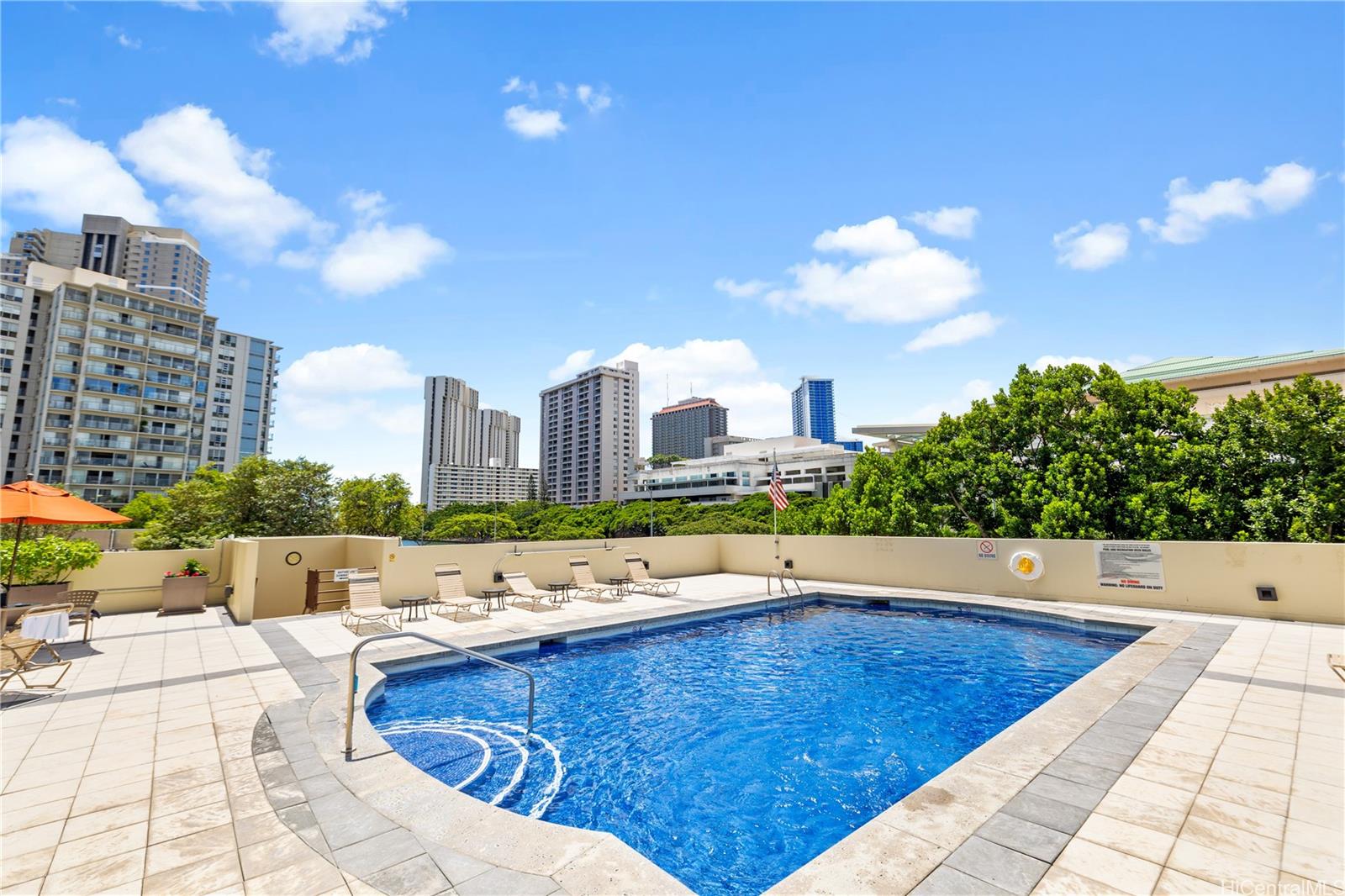1717 Ala Wai condo # 701, Honolulu, Hawaii - photo 20 of 24