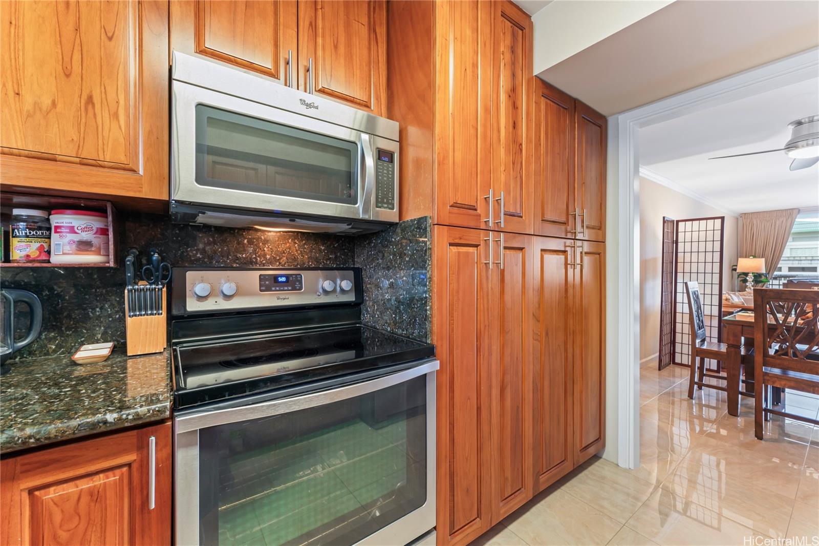1717 Ala Wai condo # 804, Honolulu, Hawaii - photo 11 of 19