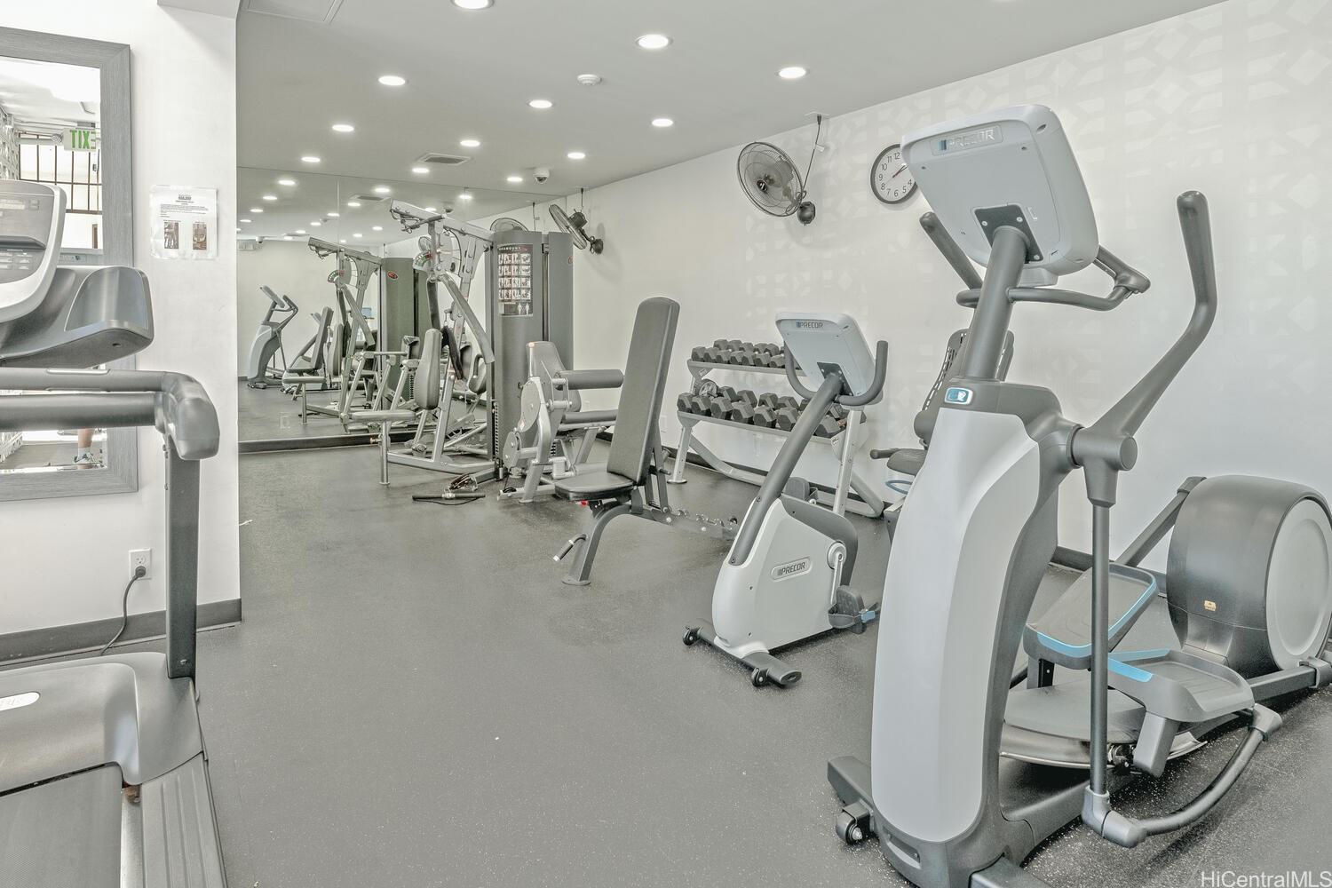 1717 Ala Wai condo # PH 4, Honolulu, Hawaii - photo 9 of 10