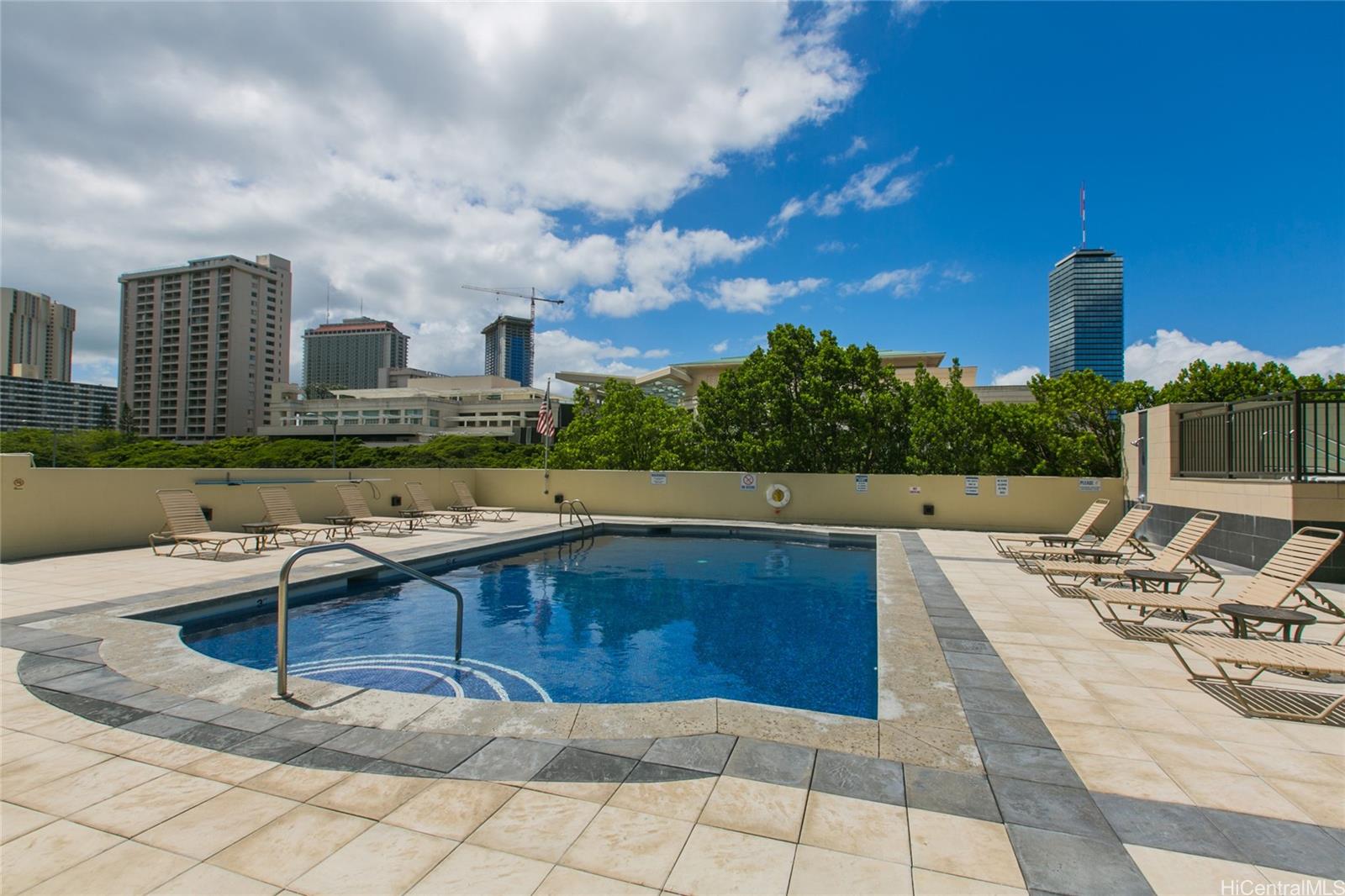 1717 Ala Wai condo # PHII-2 (3102), Honolulu, Hawaii - photo 12 of 21