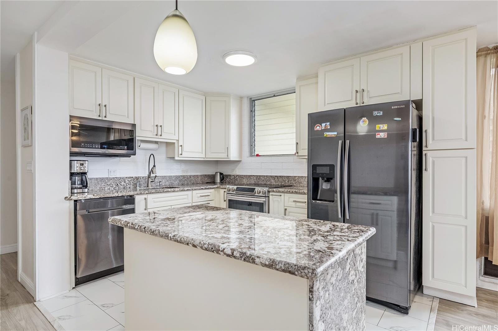 1717 Ala Wai condo # PH ii7, Honolulu, Hawaii - photo 2 of 25