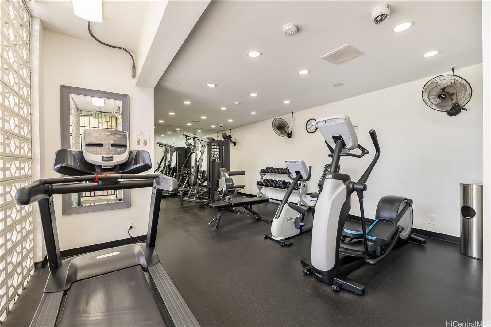 1717 Ala Wai condo # PH ii7, Honolulu, Hawaii - photo 25 of 25