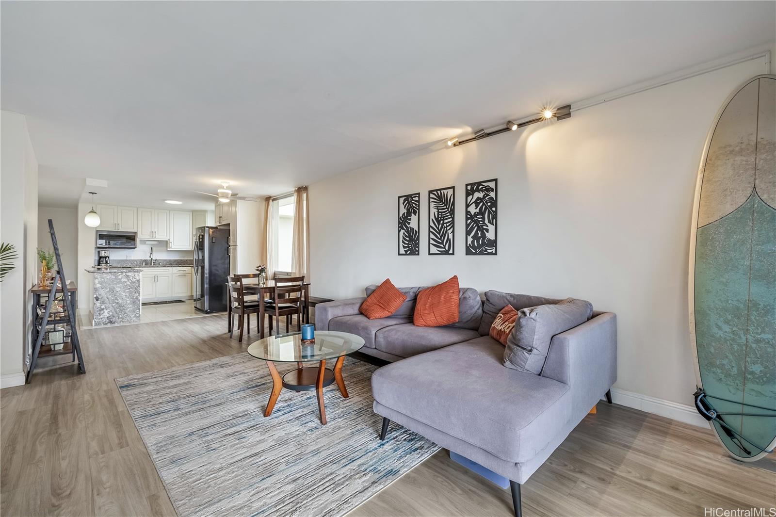 1717 Ala Wai condo # PH ii7, Honolulu, Hawaii - photo 5 of 25