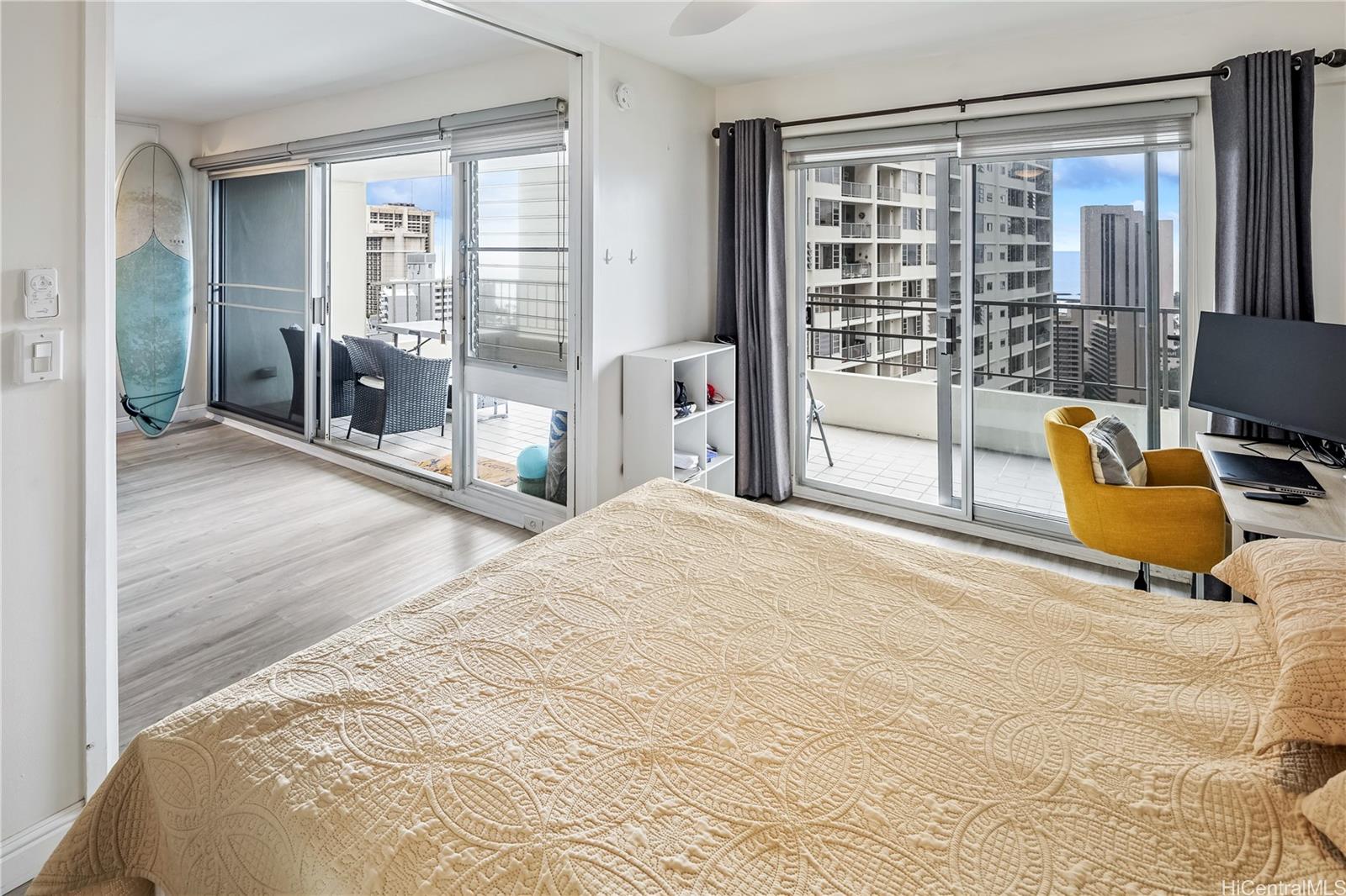 1717 Ala Wai condo # PH ii7, Honolulu, Hawaii - photo 8 of 25