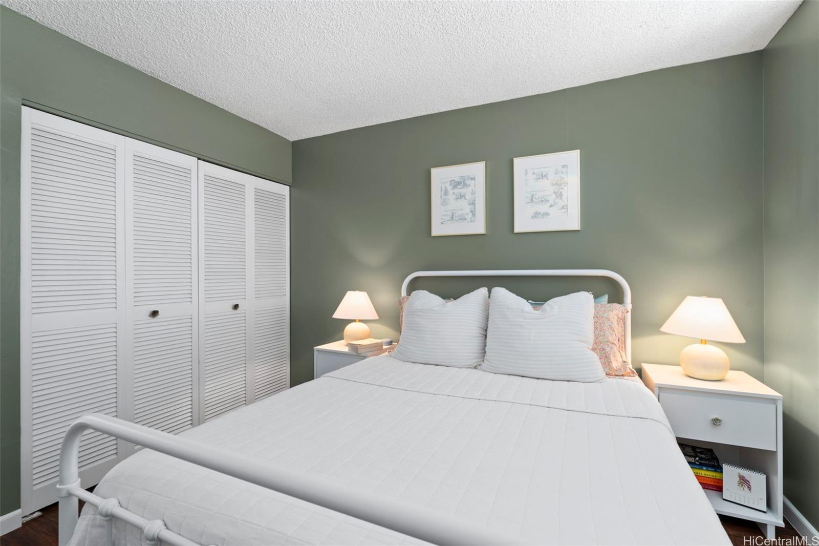 Citron Villa condo # 709, Honolulu, Hawaii - photo 12 of 20