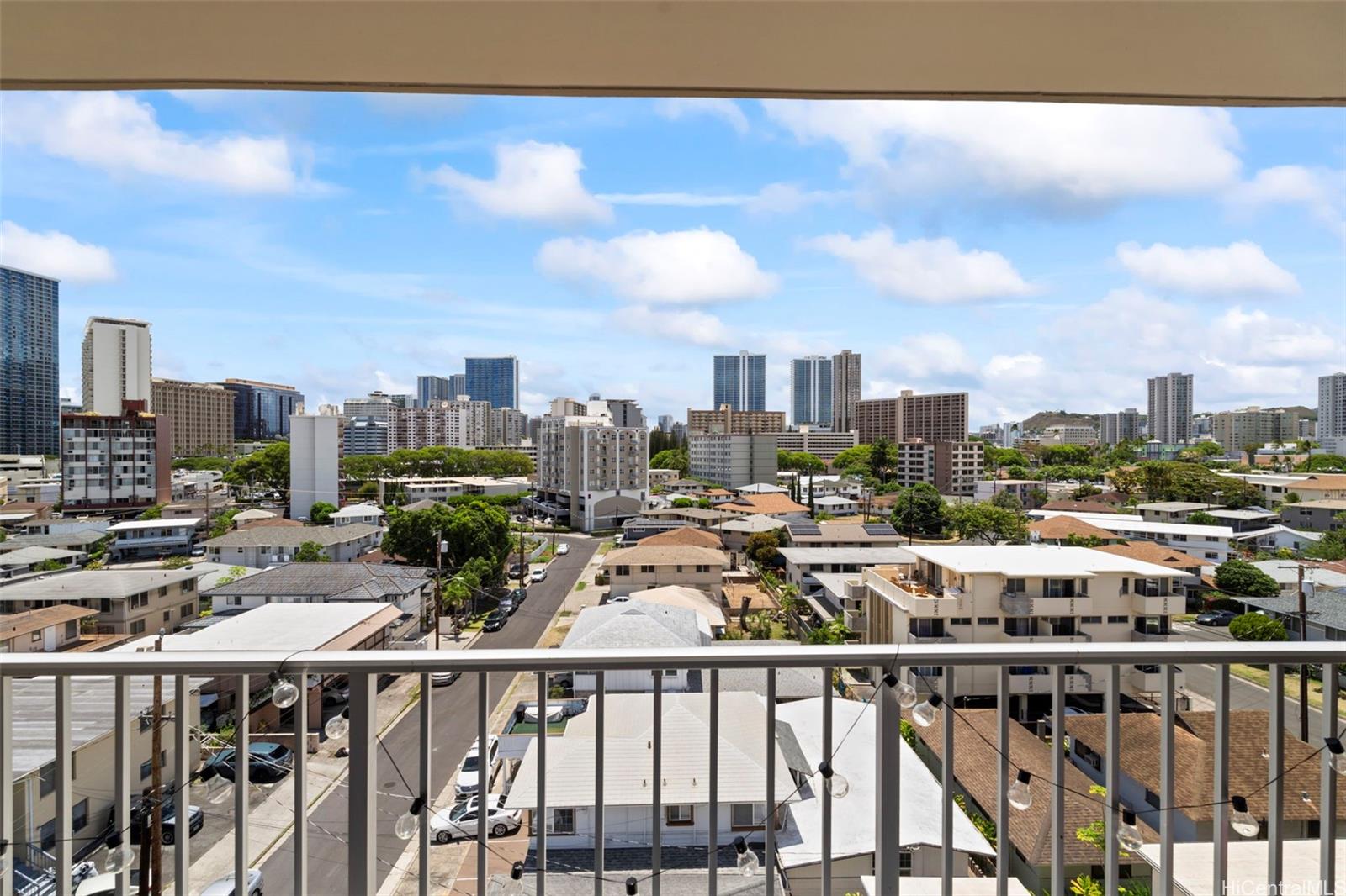 Citron Villa condo # 709, Honolulu, Hawaii - photo 13 of 20