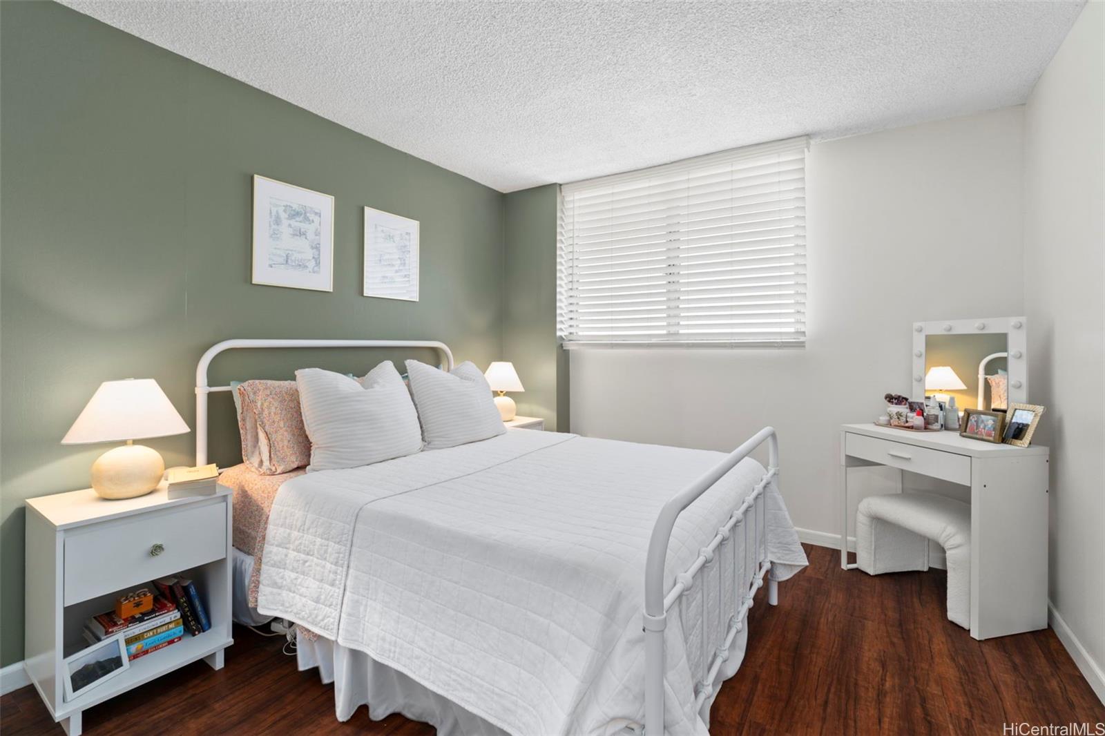 Citron Villa condo # 709, Honolulu, Hawaii - photo 8 of 20