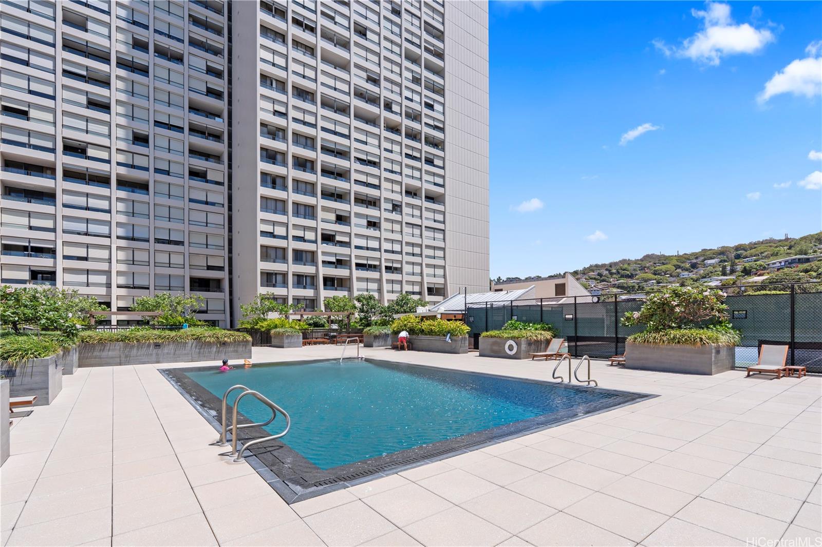 Mott-Smith Laniloa condo # 2005, Honolulu, Hawaii - photo 19 of 25