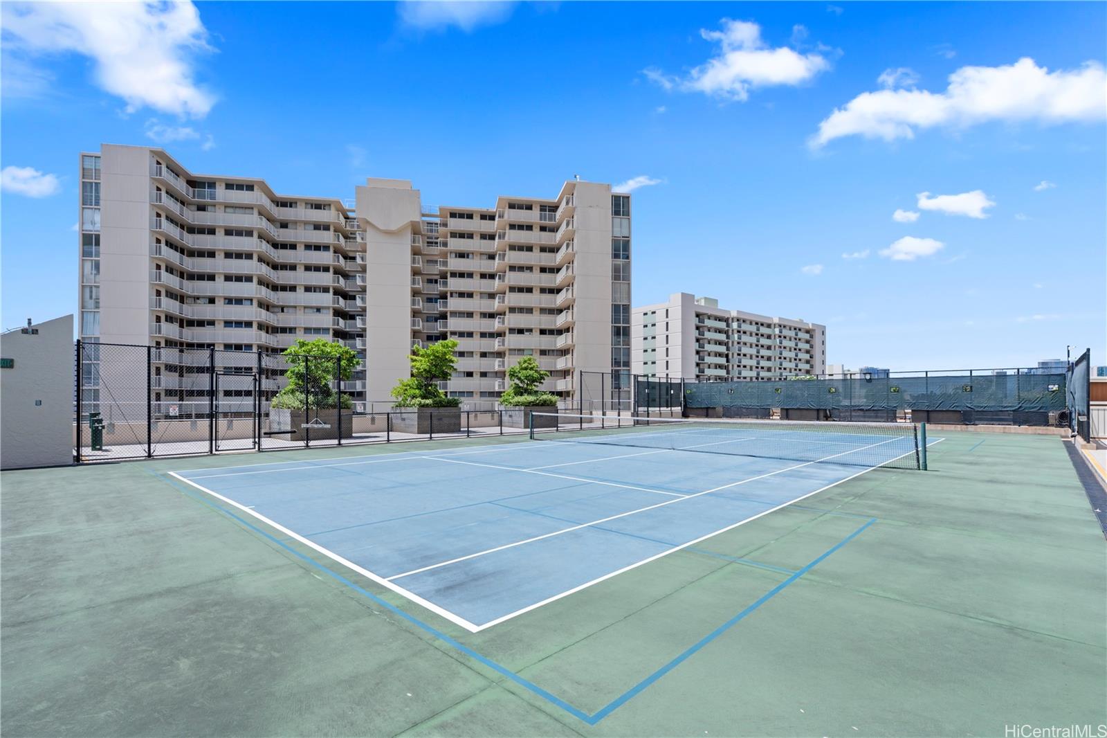 Mott-Smith Laniloa condo # 2005, Honolulu, Hawaii - photo 21 of 25