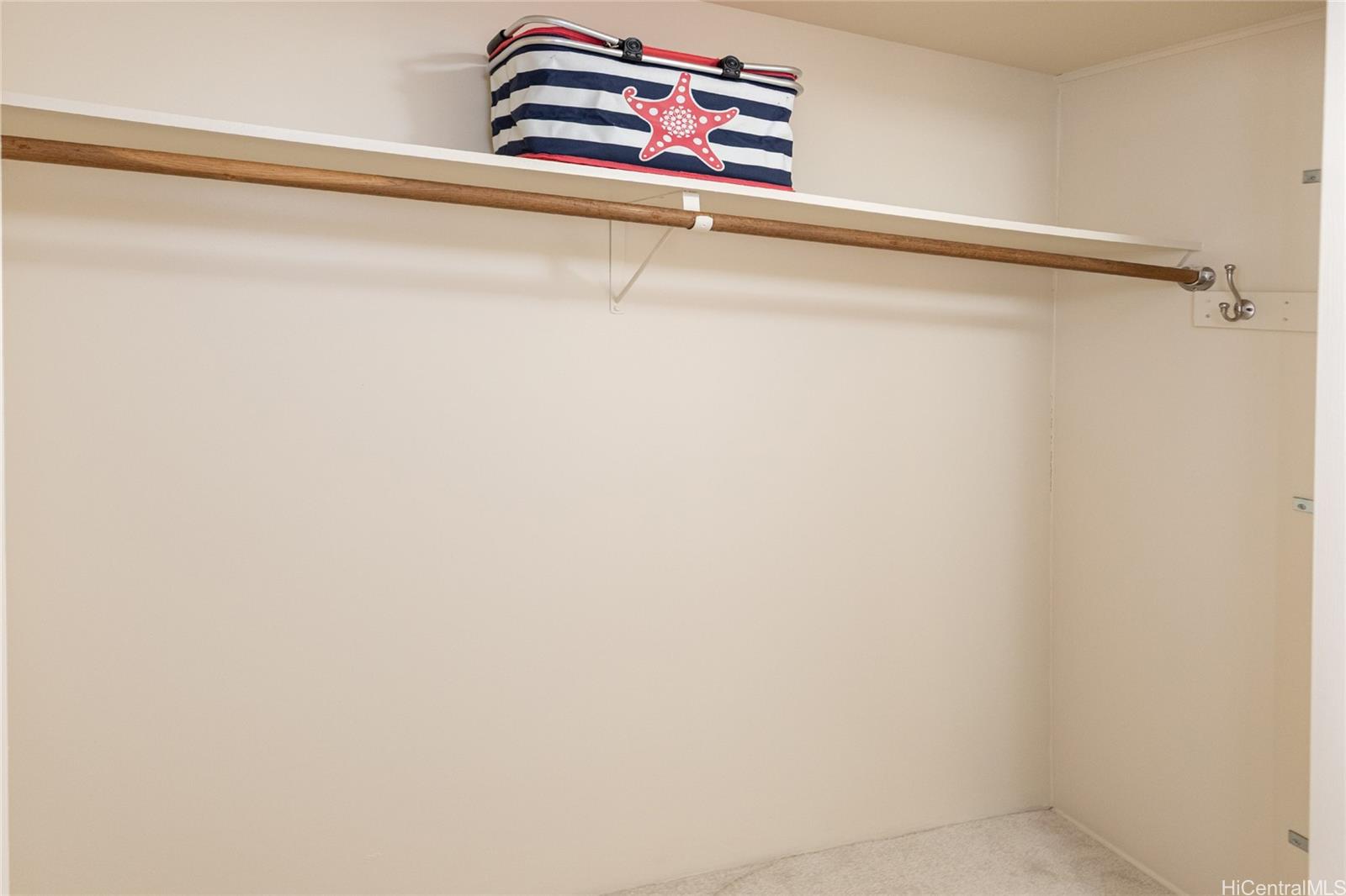 Mott-Smith Laniloa condo # 2009, Honolulu, Hawaii - photo 12 of 24