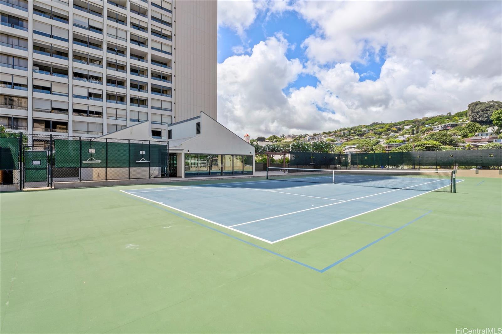 Mott-Smith Laniloa condo # 2212, Honolulu, Hawaii - photo 20 of 25
