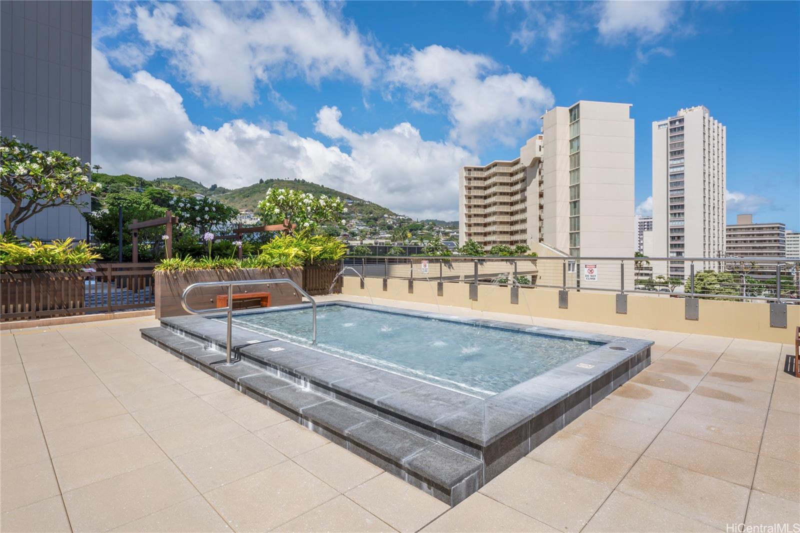 Mott-Smith Laniloa condo # 2212, Honolulu, Hawaii - photo 24 of 25