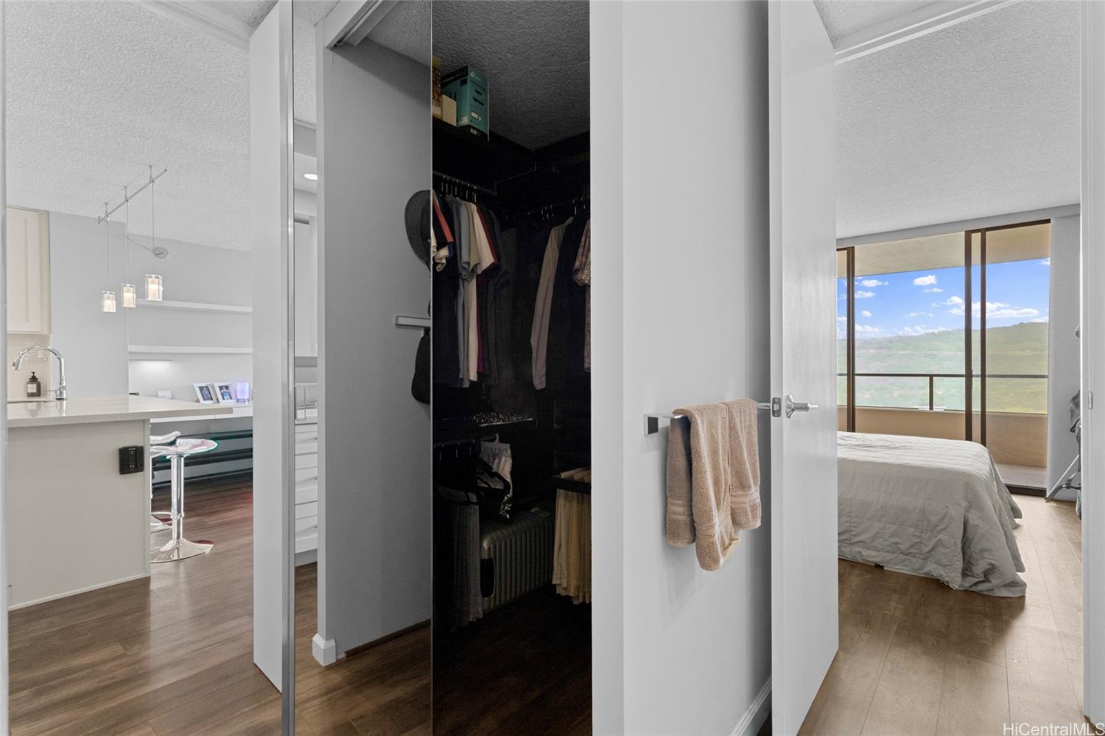 Mott-Smith Laniloa condo # 2312, Honolulu, Hawaii - photo 10 of 24