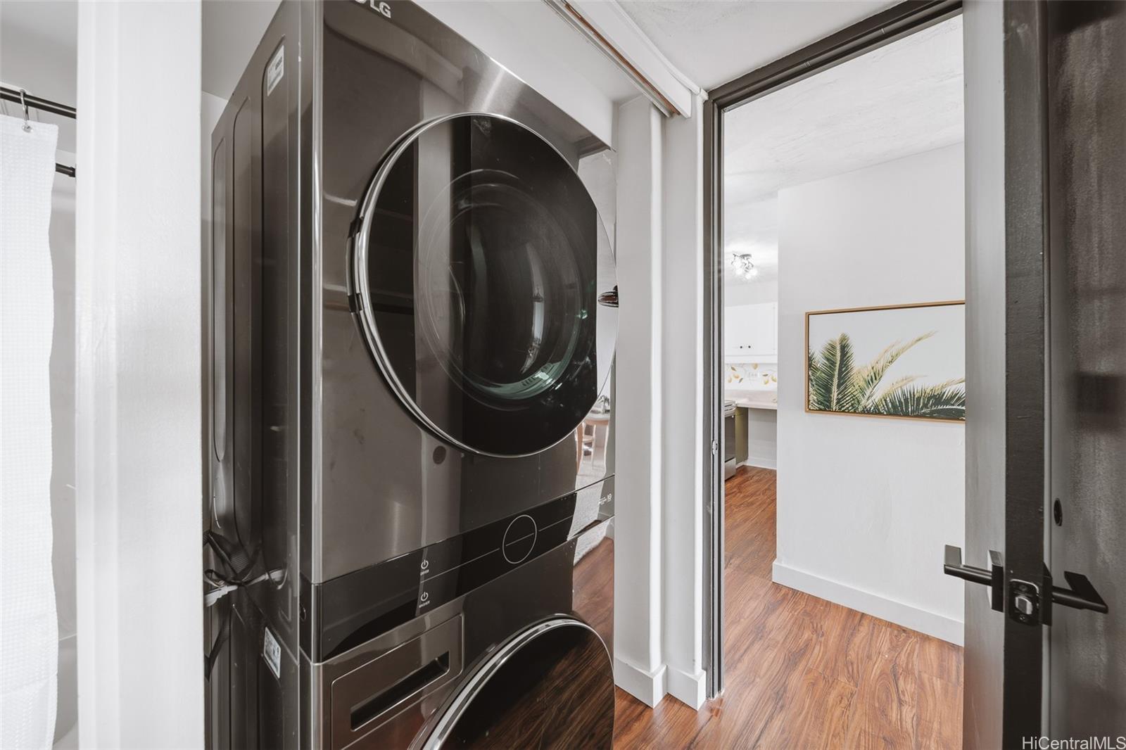 Mott-Smith Laniloa condo # 2403, Honolulu, Hawaii - photo 14 of 25