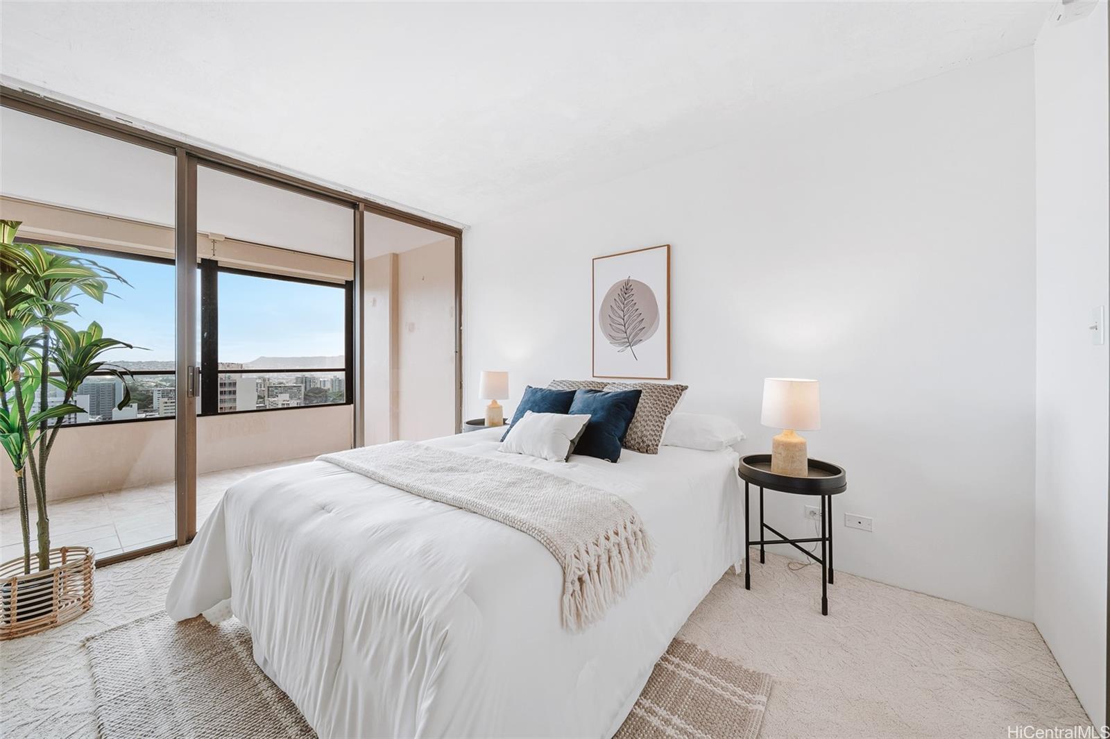 Mott-Smith Laniloa condo # 2403, Honolulu, Hawaii - photo 17 of 25