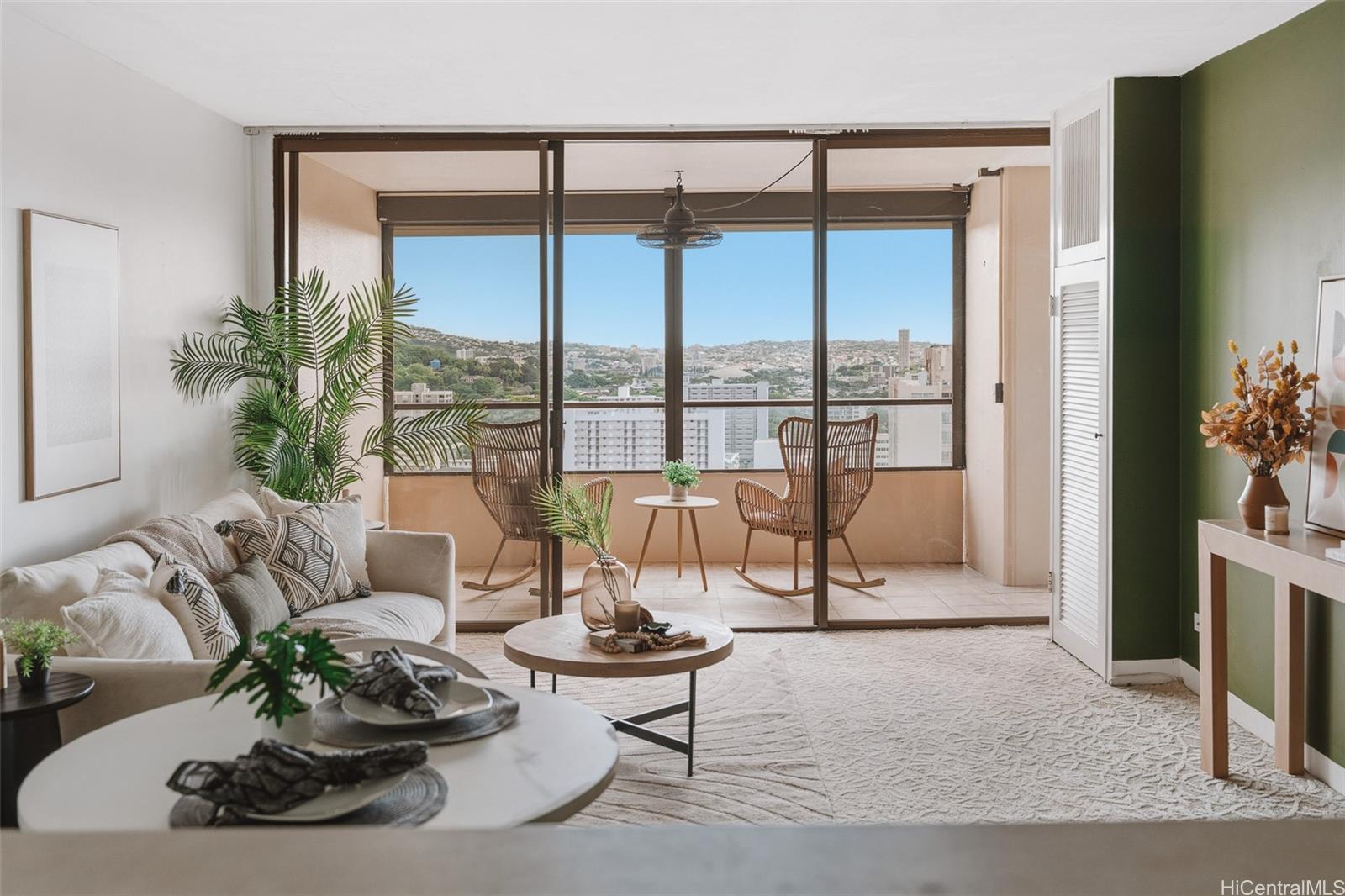 Mott-Smith Laniloa condo # 2403, Honolulu, Hawaii - photo 3 of 25