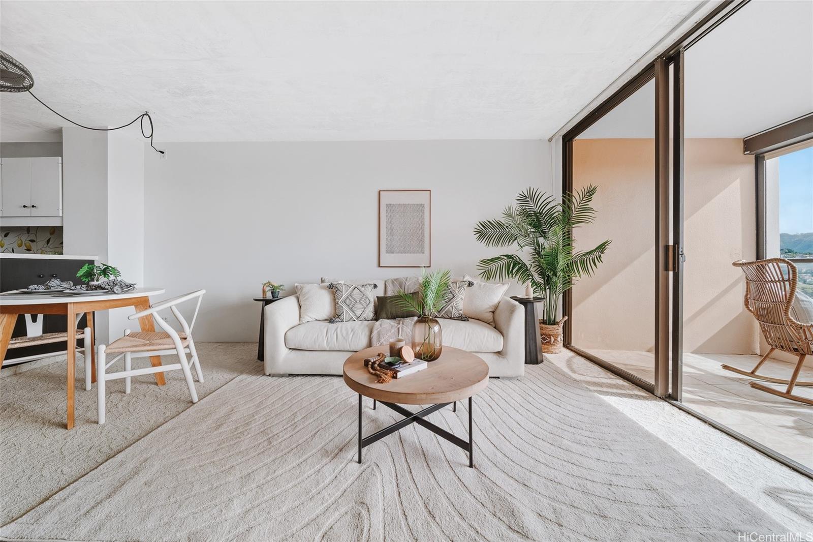 Mott-Smith Laniloa condo # 2403, Honolulu, Hawaii - photo 4 of 25