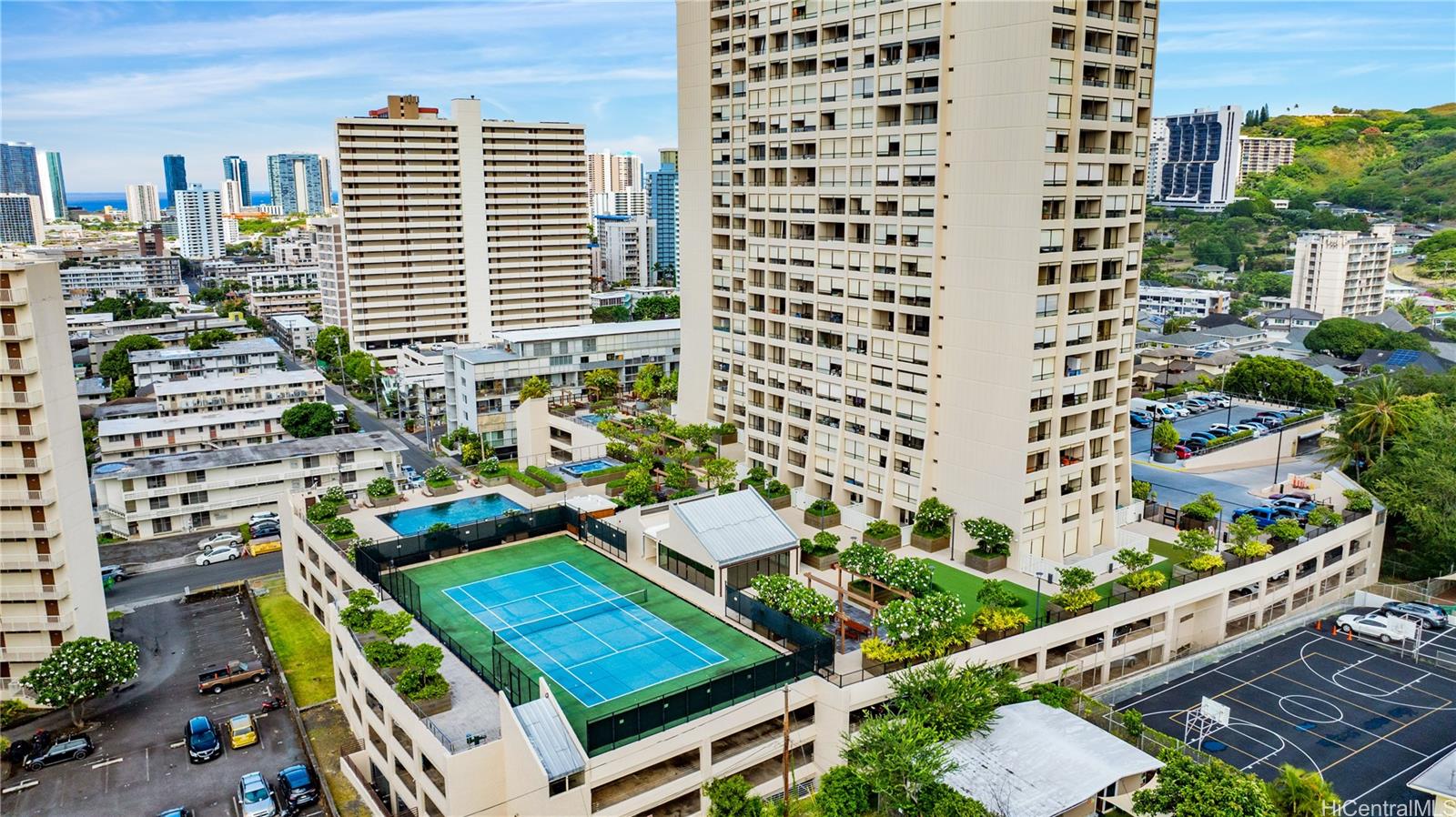 Mott-Smith Laniloa condo # 2510, Honolulu, Hawaii - photo 21 of 25