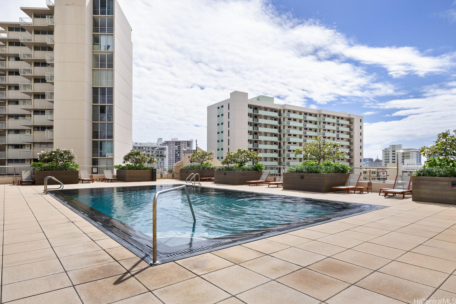 Mott-Smith Laniloa condo # 2606, Honolulu, Hawaii - photo 12 of 24